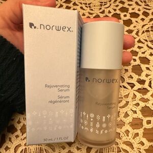 Norwex Rejuvenating Serum